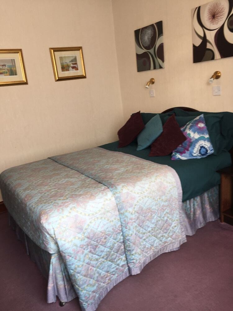 Hotel Kathmore Guest House