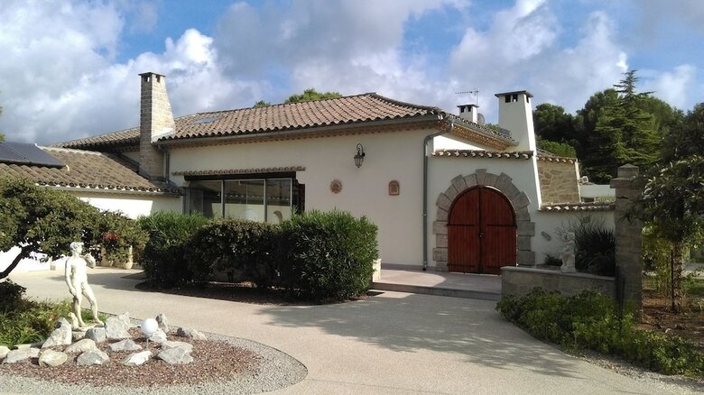 Villa B&B Via Domitia G�te