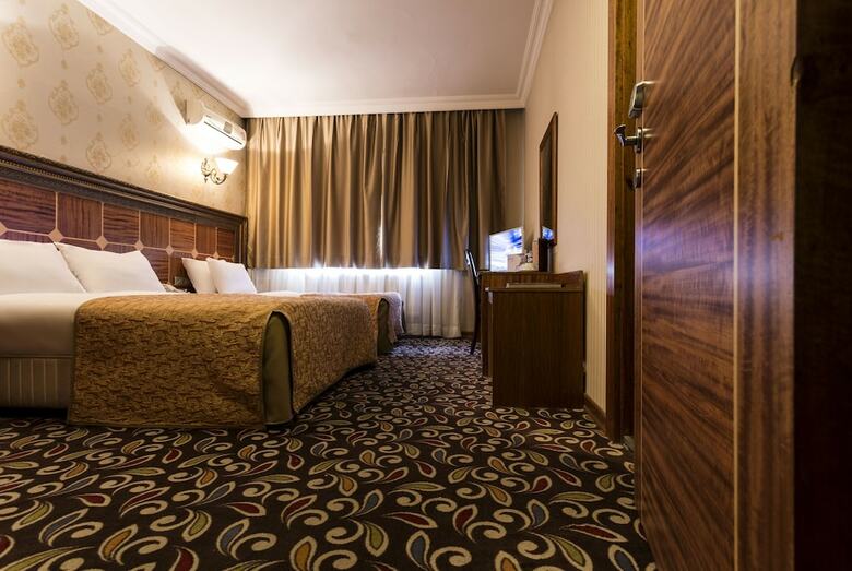 Marya Hotel