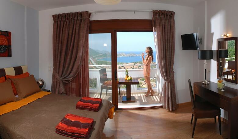 Okeanides Villas