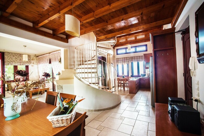 Okeanides Villas