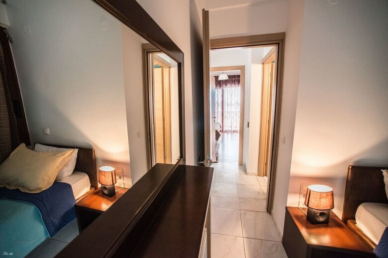 Okeanides Villas