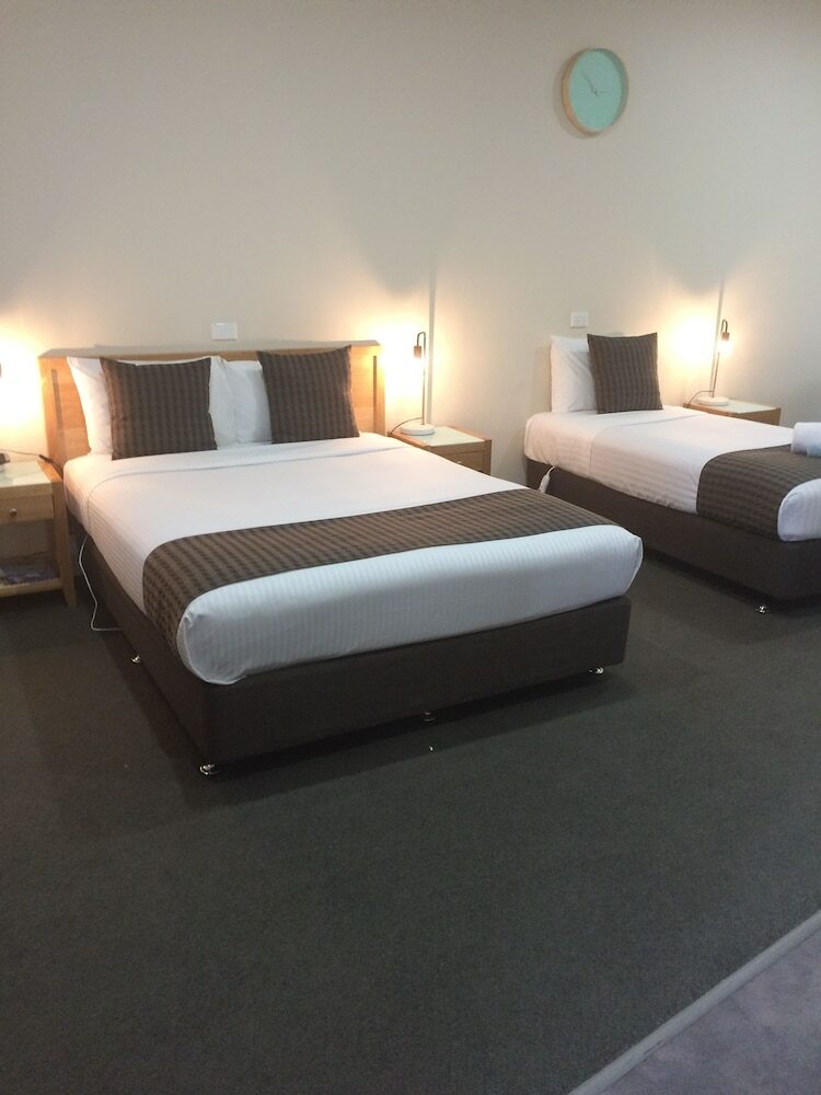 Coastal Waters Motor Inn