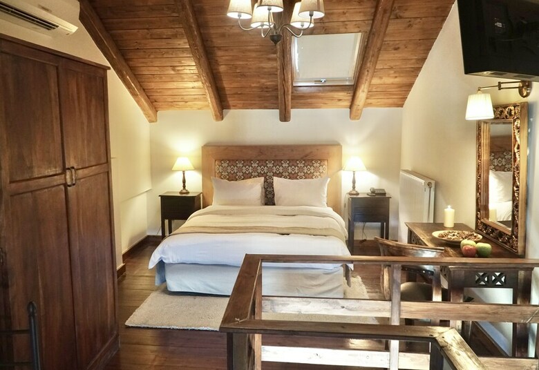 Hotel Xenonas Iresioni