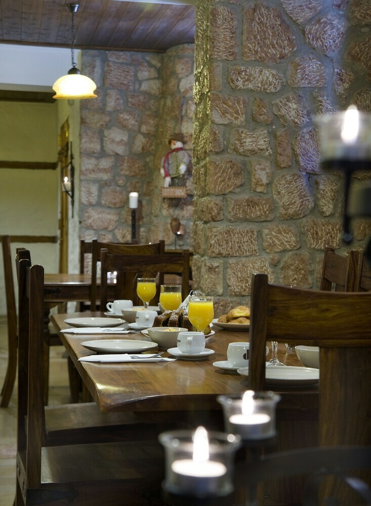 Hotel Xenonas Iresioni