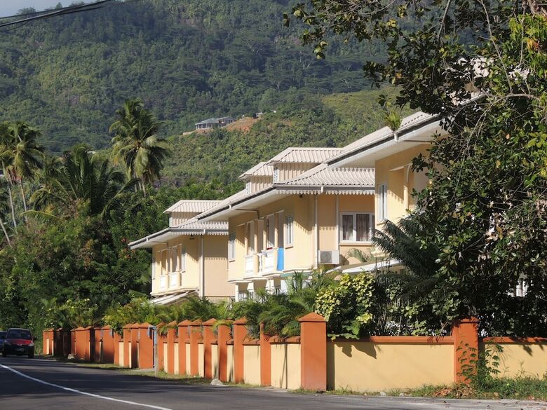 Aparthotel Reef Holiday Apartments