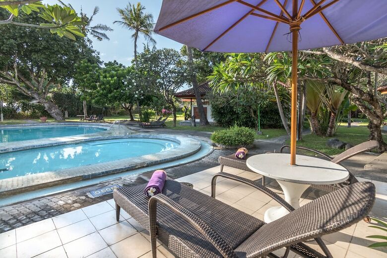 Hotel Inna Bali Beach Resort