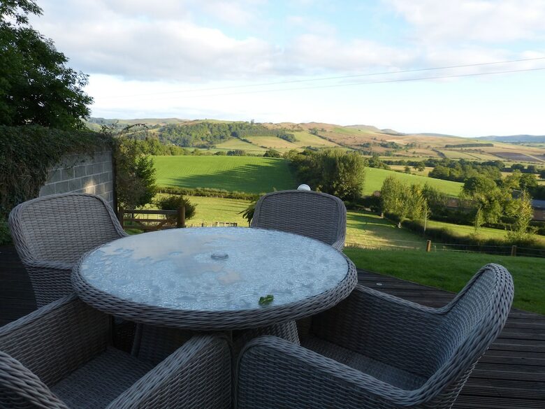 Bed & Breakfast Fedw Farm