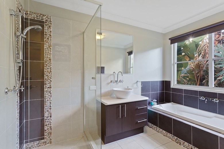 Resort Style Home Close To Airport & Cbd