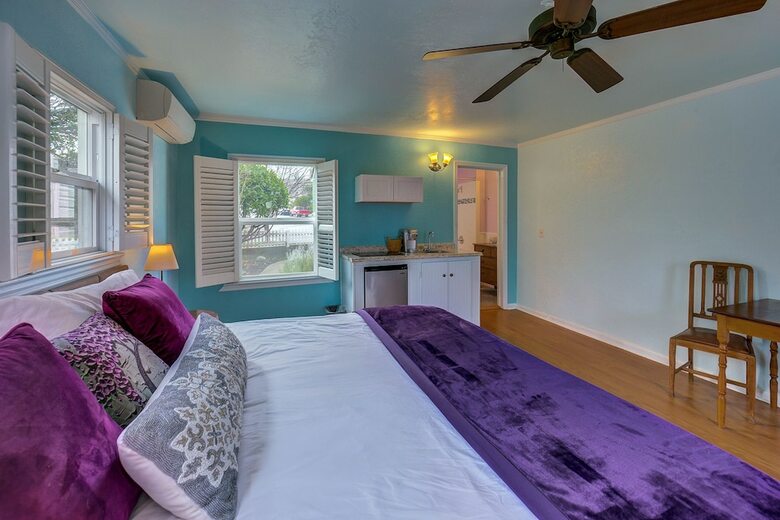 Hotel Carlisle Garden Suites