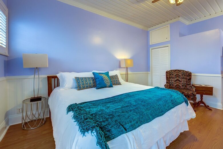 Hotel Carlisle Garden Suites