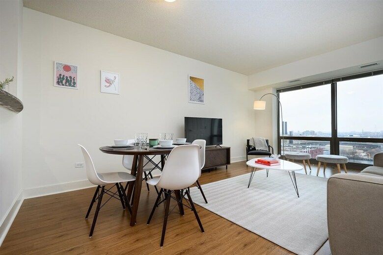 Hotel Kasa Chicago South Loop Apartments