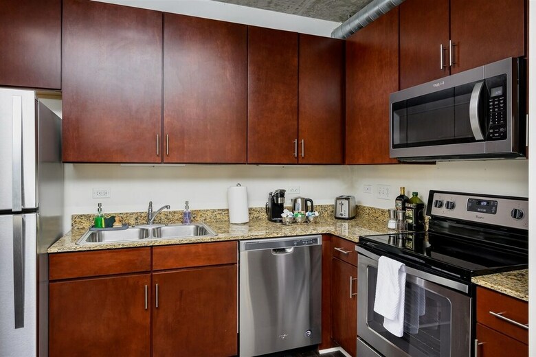 Hotel Kasa Chicago South Loop Apartments