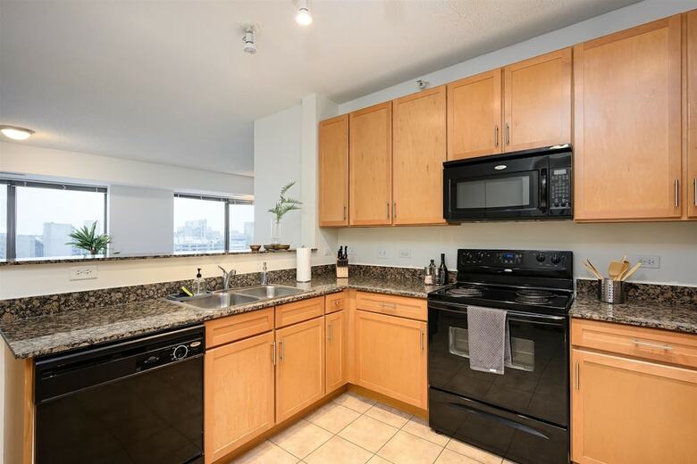 Hotel Kasa Chicago South Loop Apartments