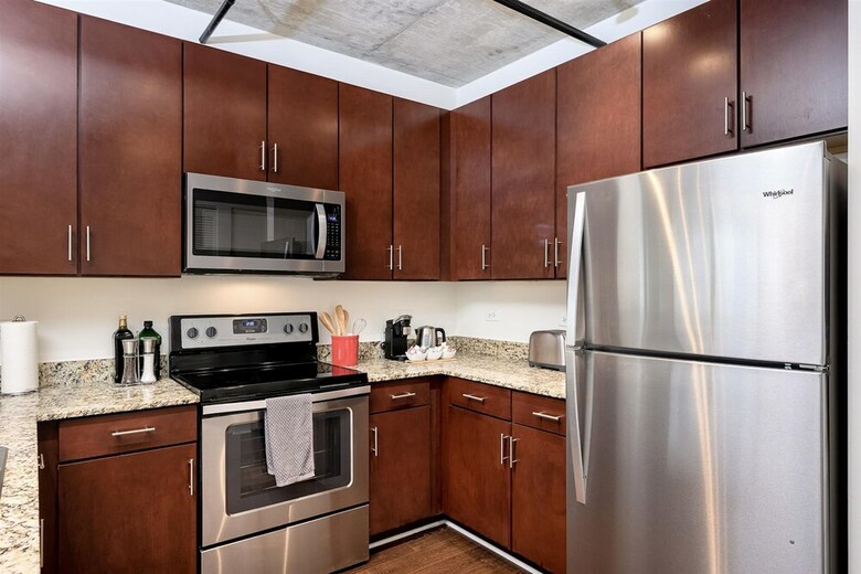 Hotel Kasa Chicago South Loop Apartments