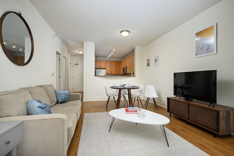 Hotel Kasa Chicago South Loop Apartments
