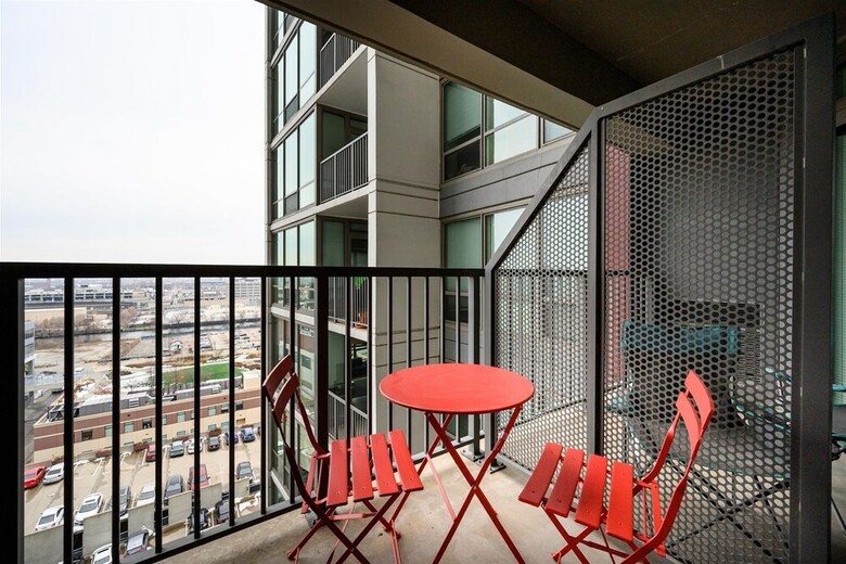 Hotel Kasa Chicago South Loop Apartments