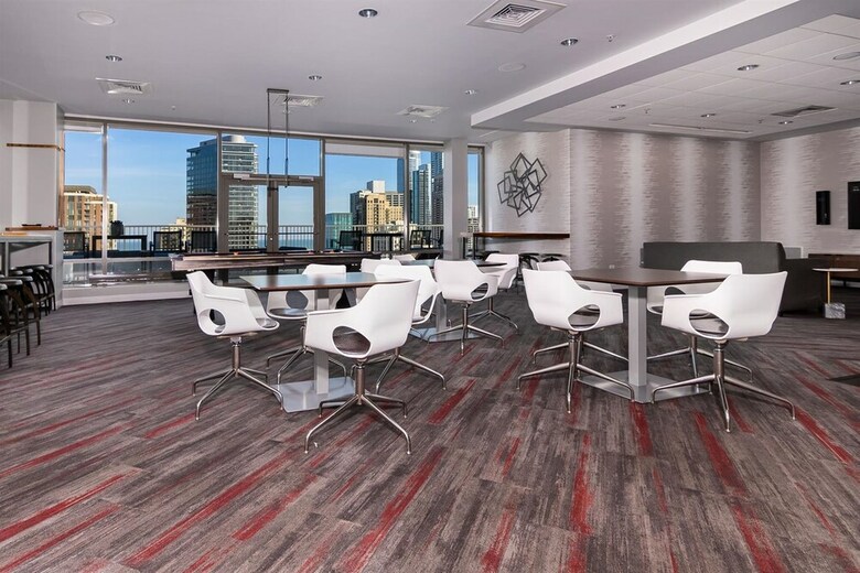 Hotel Kasa Chicago South Loop Apartments