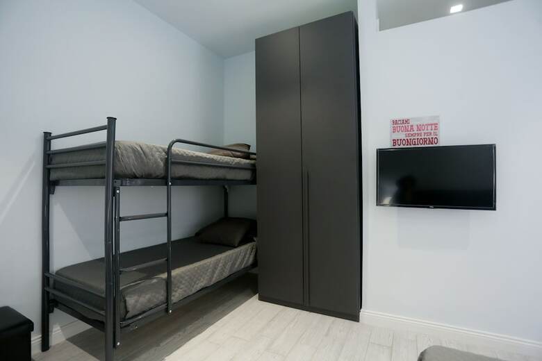 Esposito Plaza - Rooms & Suite