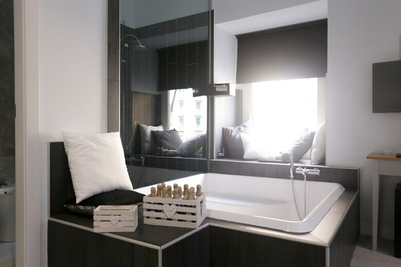 Esposito Plaza - Rooms & Suite