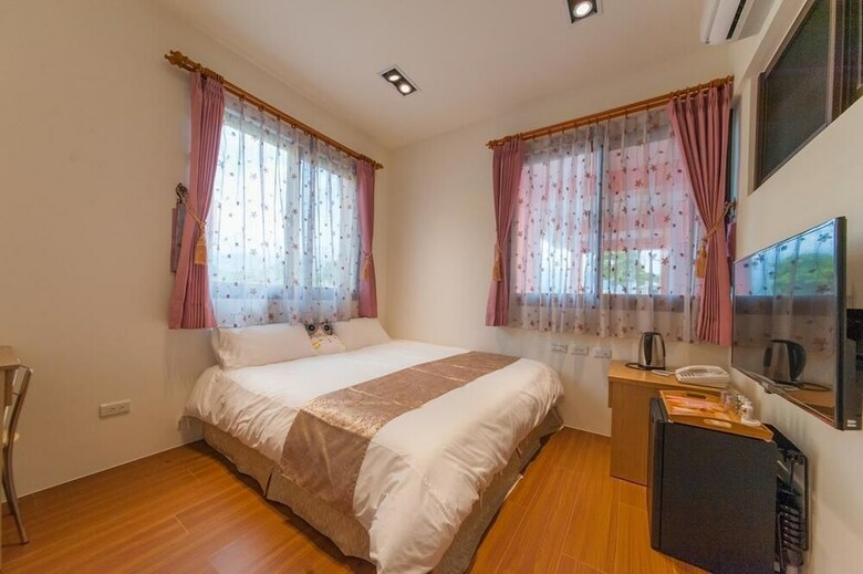 Hotel Geothermal Rise Leisure B&B