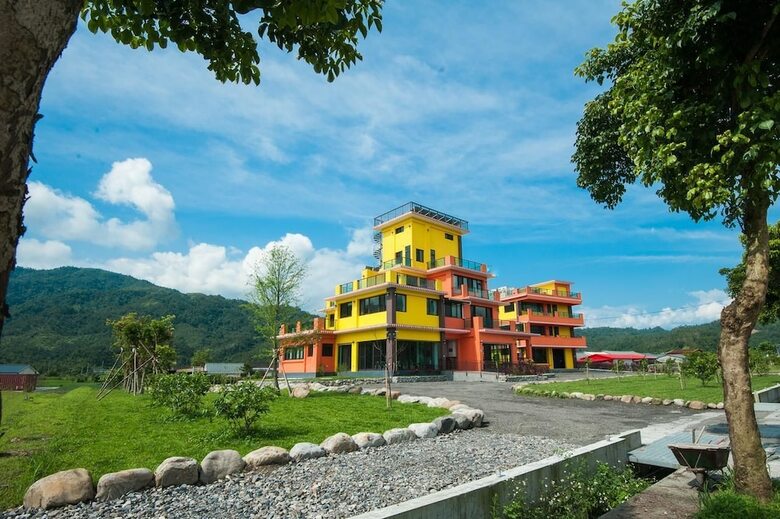 Hotel Geothermal Rise Leisure B&B