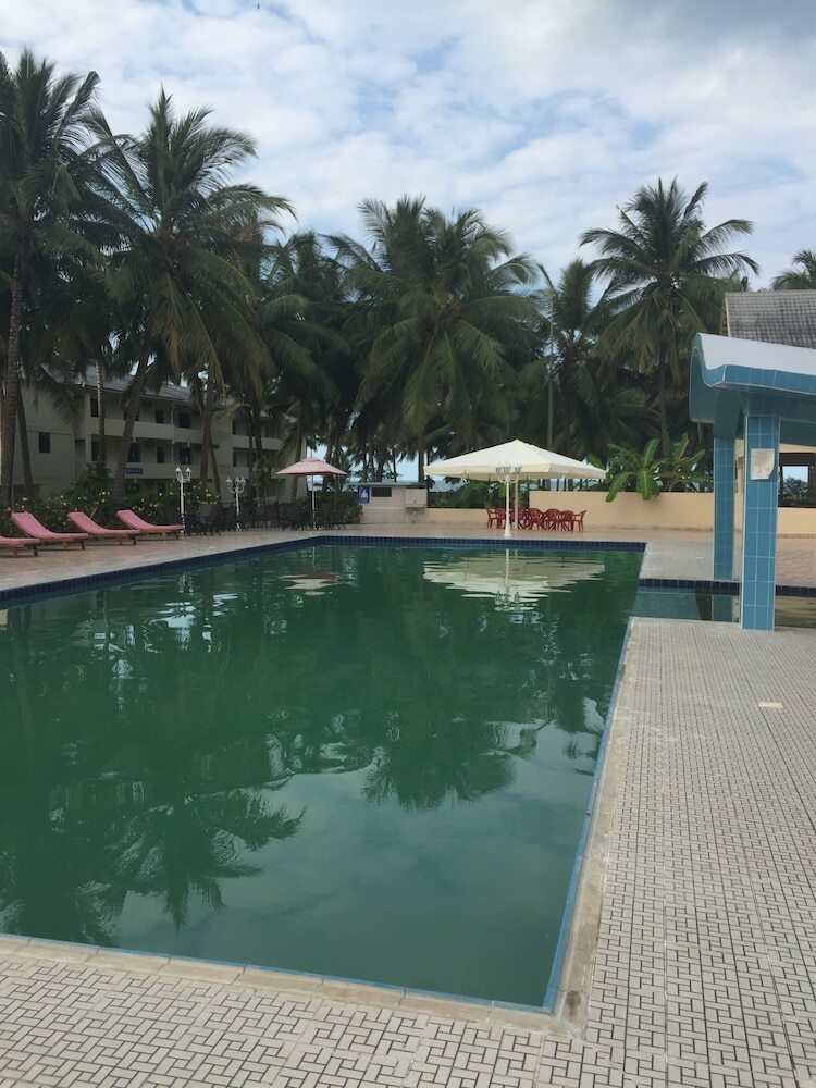 Oceanic Bay Hotel & Resort