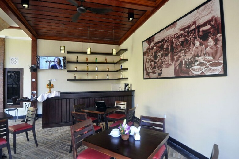 Hotel Kings House Kesari