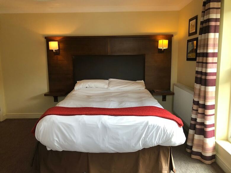 Hotel Usk And Railway Inn