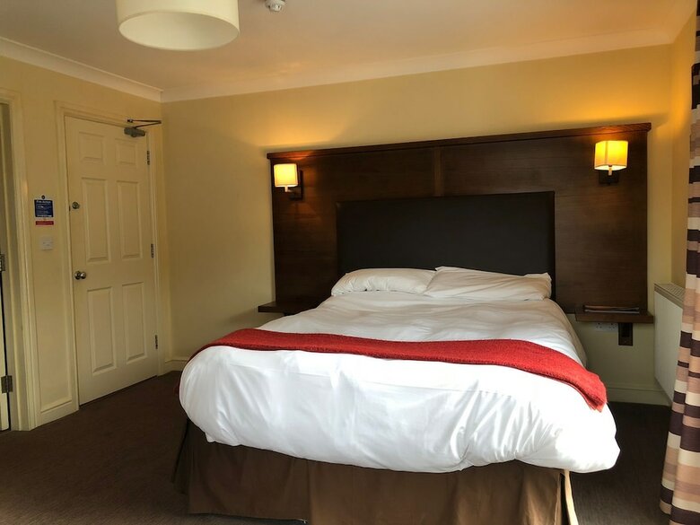 Hotel Usk And Railway Inn