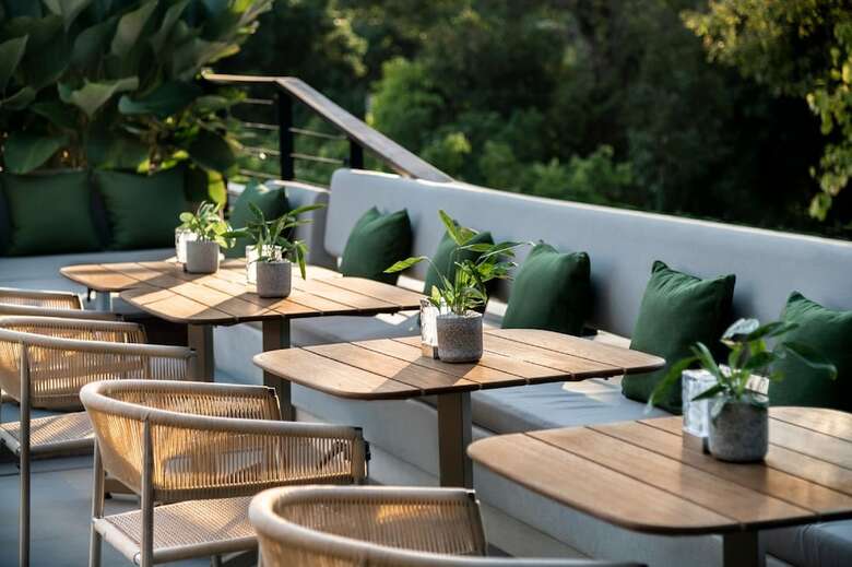 Hotel Treeline Urban Resort