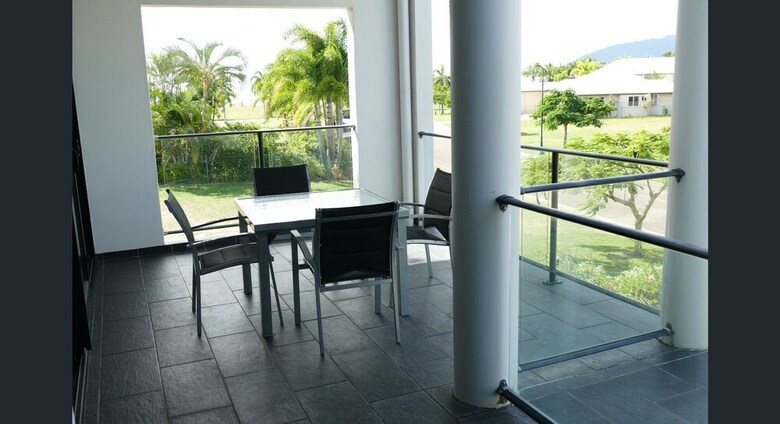 Hinchinbrook Holiday Apartments