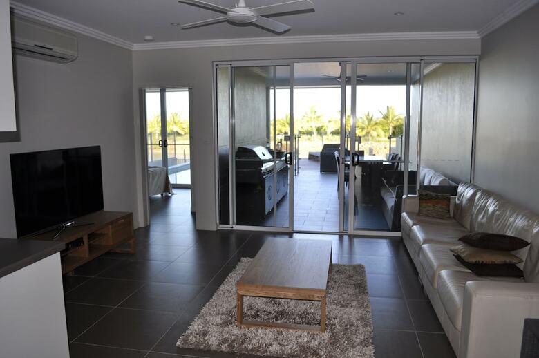 Hinchinbrook Holiday Apartments