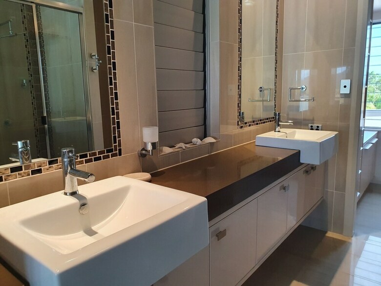 Hinchinbrook Holiday Apartments