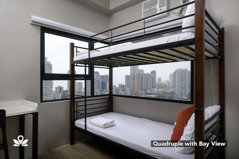 Hostal Zen Rooms Space Taft Manila