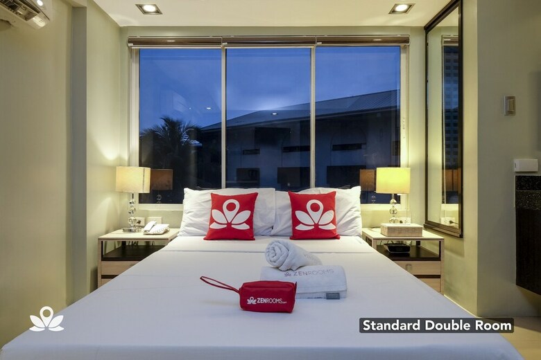 Hotel Zen Premium Near Rockwell Makati