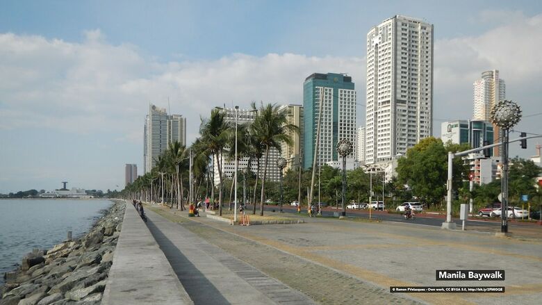 Hotel Zen Premium Near Rockwell Makati