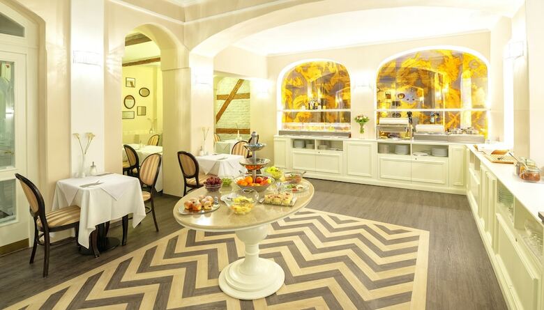 Promen�da Romantic Hotel