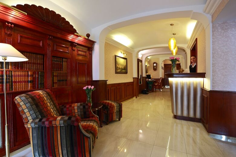Promen�da Romantic Hotel