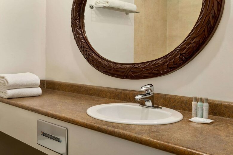 Hotel Travelodge By Wyndham Dawson Creek