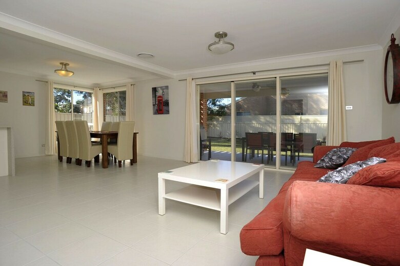 Government Rd 77 - Shoal Bay