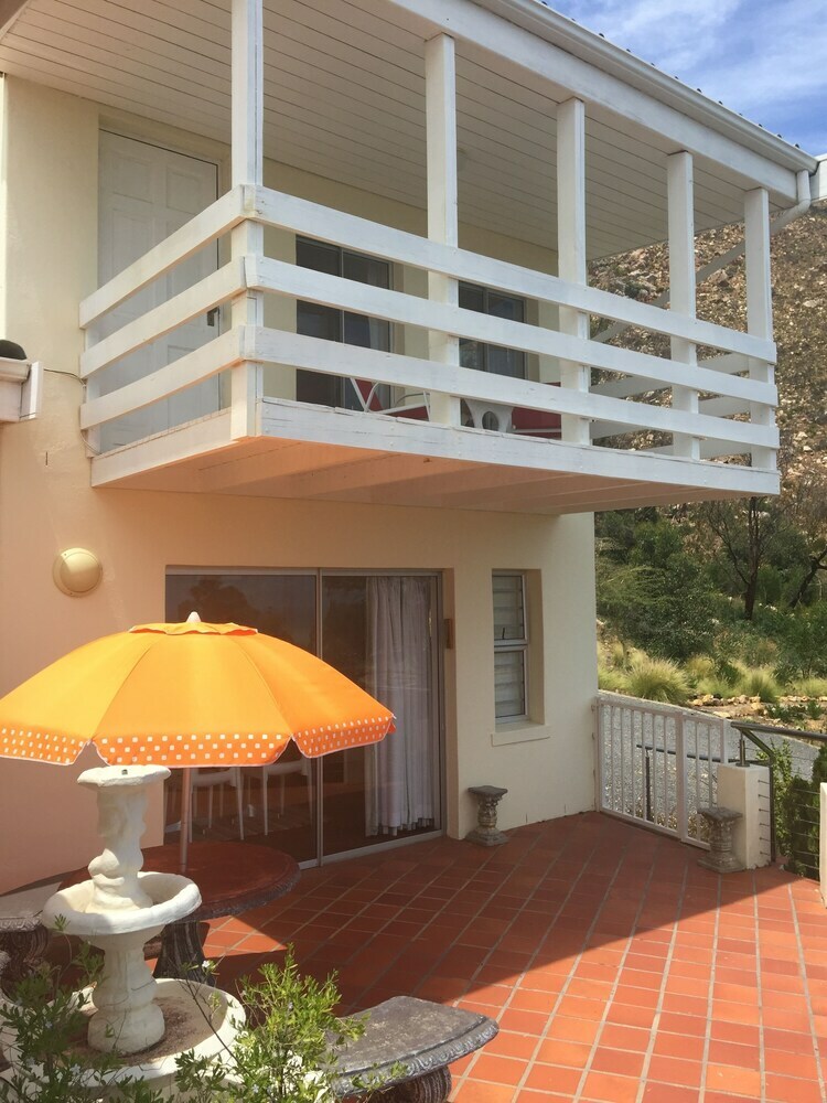 Bay View House