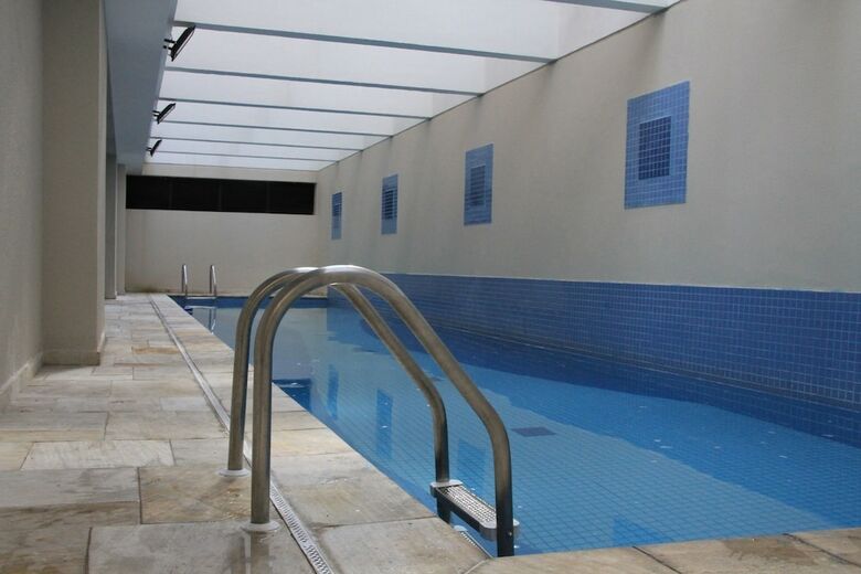 Apartamentos Perfeita Localiza��o E Incr�vel Vista