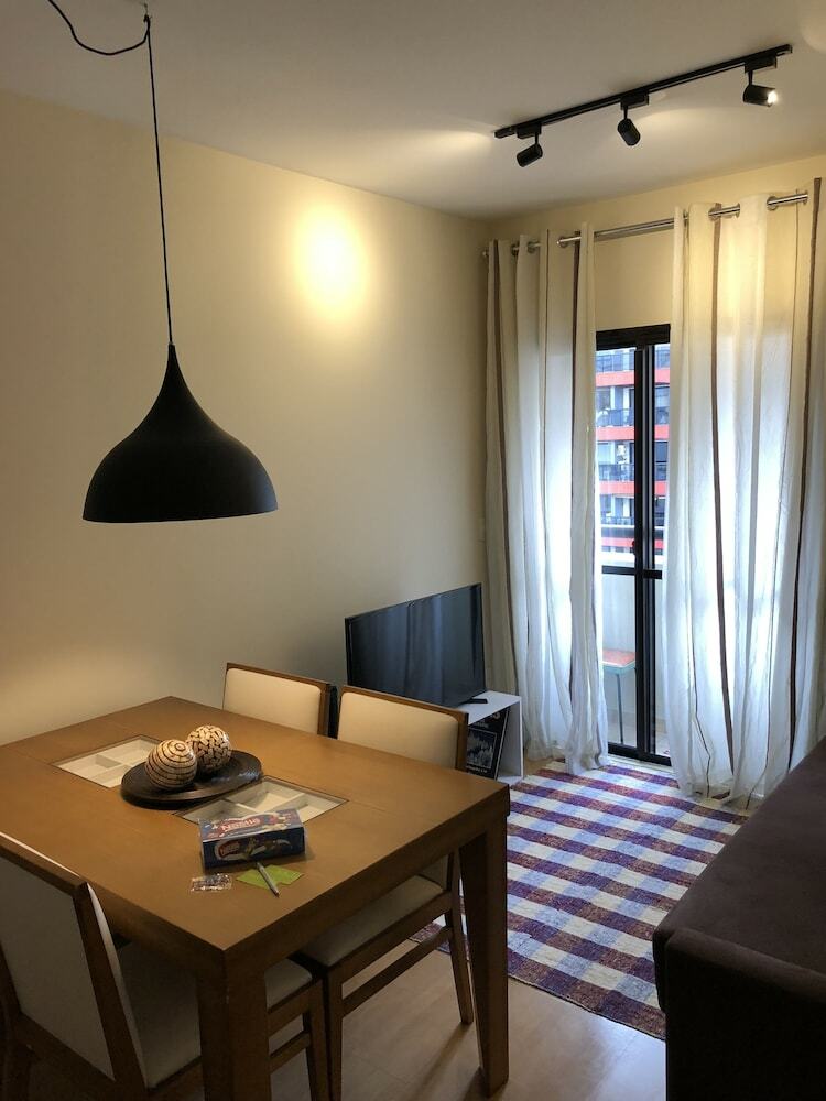 Apartamentos Perfeita Localiza��o E Incr�vel Vista