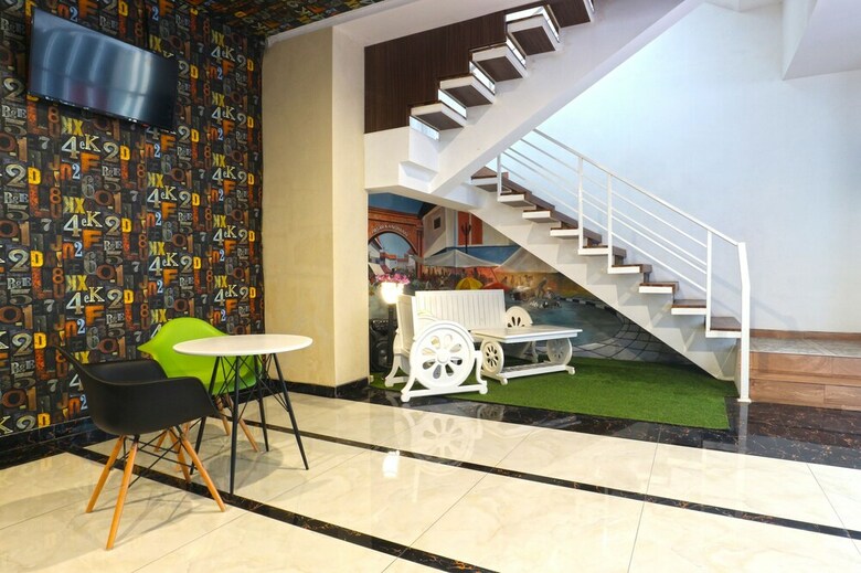 Hotel Size Inn