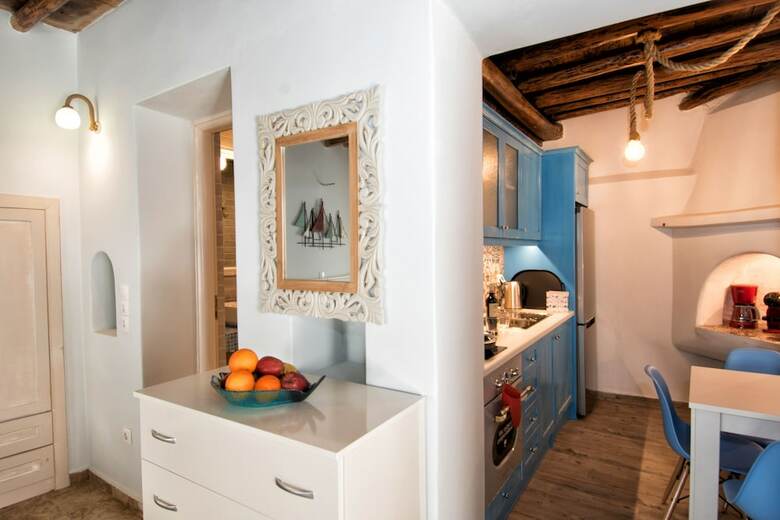 Apartamentos Gavrion's Nest  - Premium Cycladic Studio