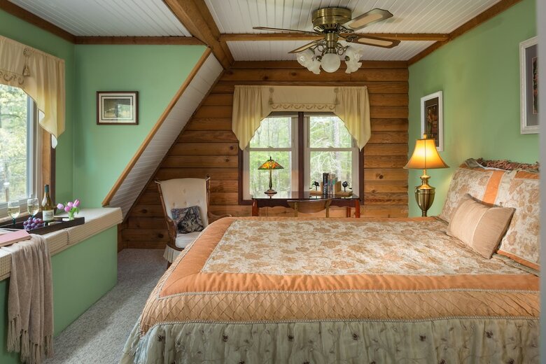 Tiffanys Bed & Breakfast