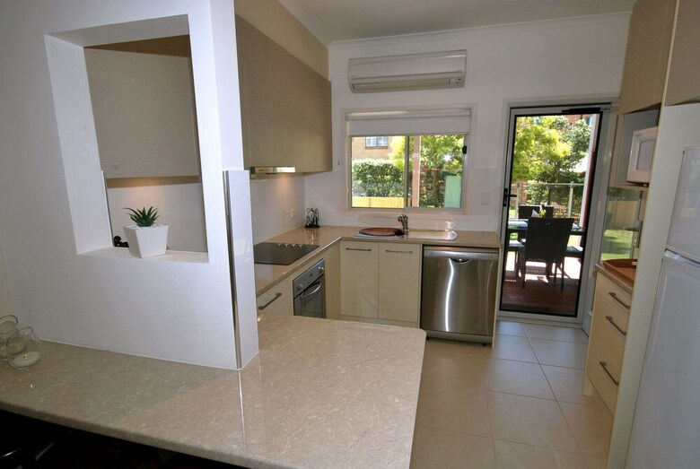 Florida Unit 4 - Shoal Bay