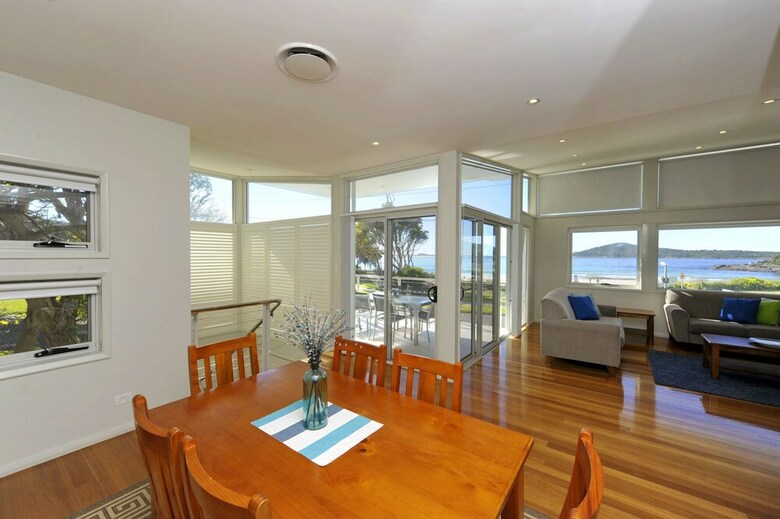Boulder Bay Rd 1/2 - Fingal Bay