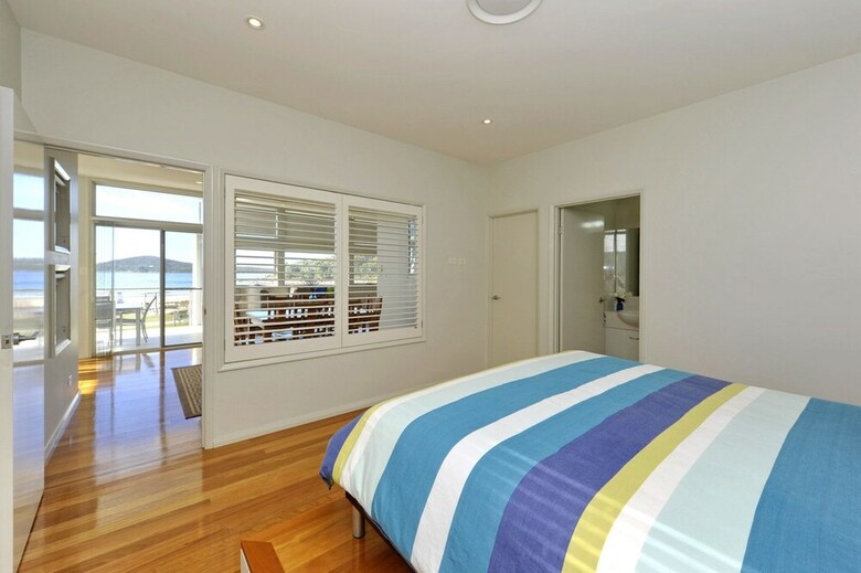 Boulder Bay Rd 1/2 - Fingal Bay